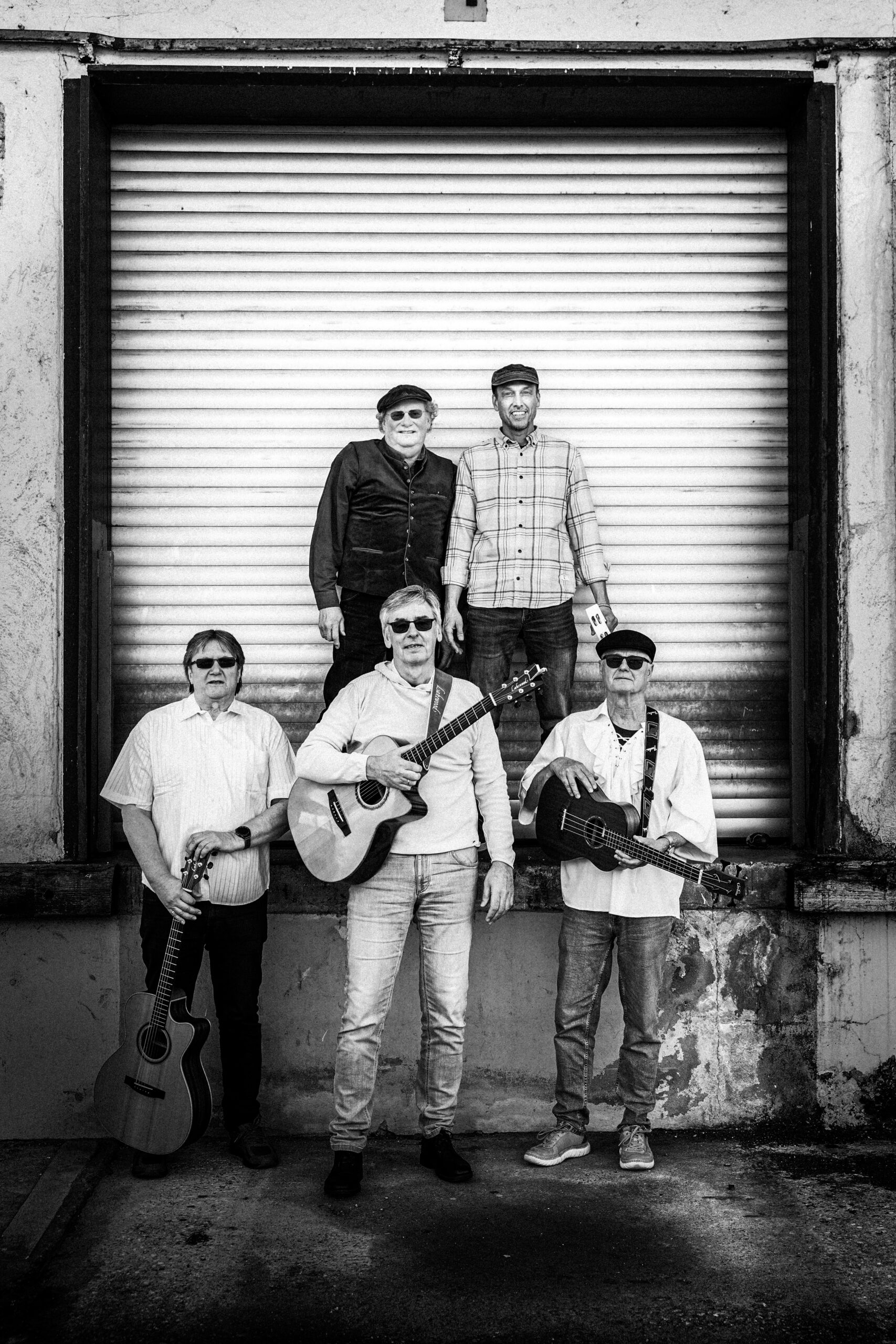 Still Carry On – Bandphoto